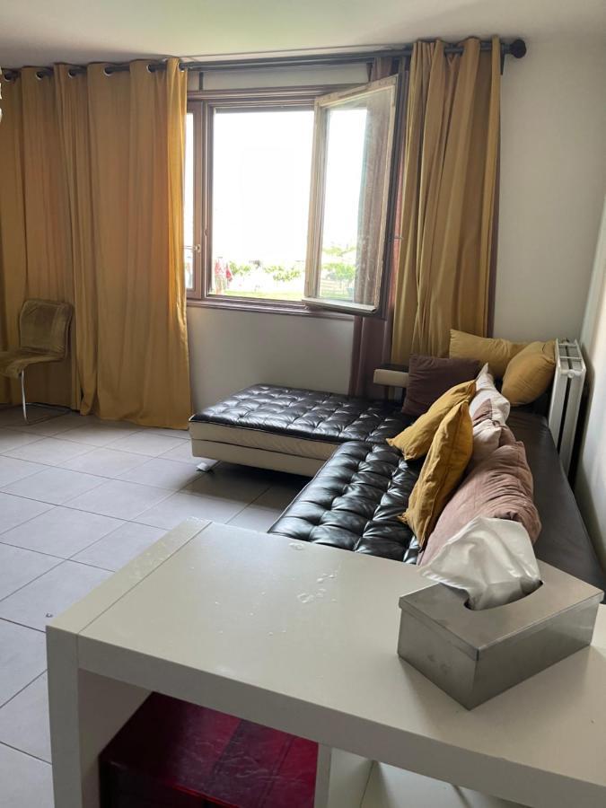 Appartement T3 Sur L'Esplanade De L'Europe Montpellier Exterior foto